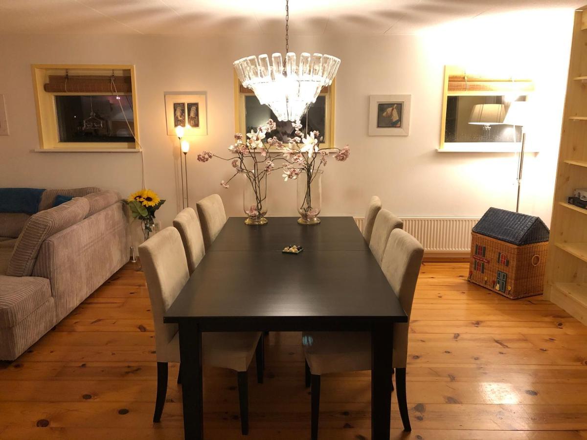 Familiehuis Achter De Duijnhoeve Zuidbakkum Exteriör bild
